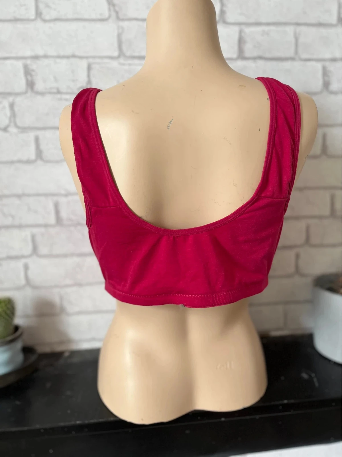 Soutien-gorge rojo con flores sin aros – Talla 42 – photo 3